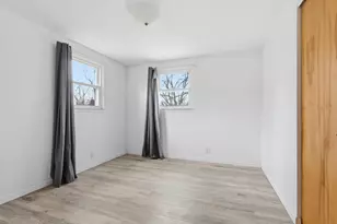 6382 Houghten Dr, Troy, MI 48098 - Photo 22