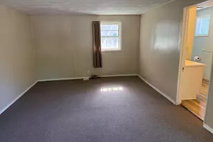 538 Spencer St NE, Grand Rapids, MI 49505 - Photo 2