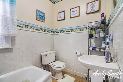 241 N State Street, Zeeland, MI 49464 - Photo 10