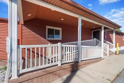 113 S East Ave Avenue, Jackson, MI 49201 - Photo 2