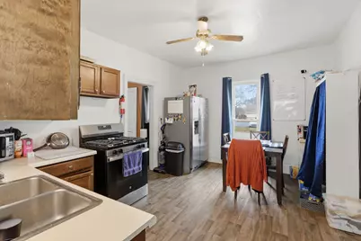 308 E State Street, Saint Johns, MI 48879 - Photo 14