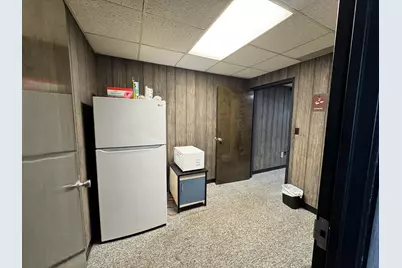 1656 Hilltop Road, Saint Joseph, MI 49085 - Photo 4
