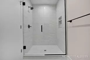 901 Adelaide Cir, Muskegon, MI 49441 - Photo 18