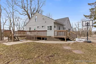 6914 Young Ave NE, Rockford, MI 49341 - Photo 38