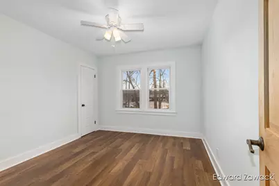6914 Young Avenue NE, Rockford, MI 49341 - Photo 18