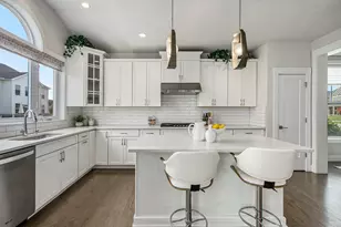 413 Blossom Dr, Ann Arbor, MI 48103 - Photo 10