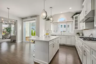 413 Blossom Dr, Ann Arbor, MI 48103 - Photo 12