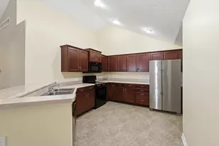 5315 Fawn Creek Dr SW, Wyoming, MI 49418 - Photo 8