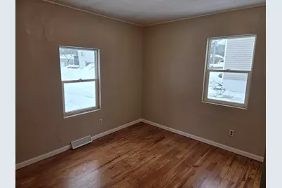 5925 Nevada Avenue, Portage, MI 49024 - Photo 8