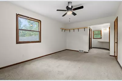 9766 S Westnedge Avenue, Portage, MI 49002 - Photo 24