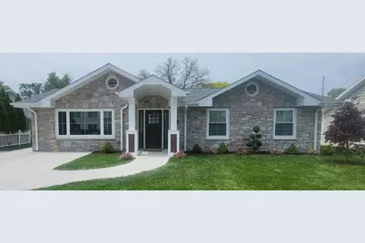 340 N Berrien Street, New Buffalo, MI 49117 - Photo 1