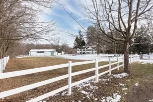 8044 Dexter-Pinckney Rd, Dexter, MI 48130 - Photo 32