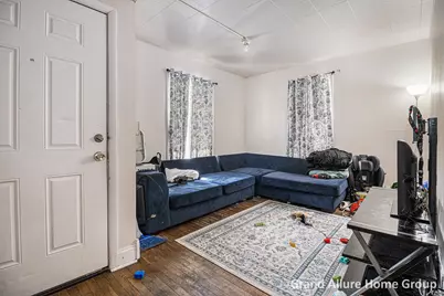 115 Meerse Street SE, Grand Rapids, MI 49507 - Photo 2