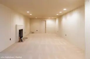 1641 Forrester St SE, Grand Rapids, MI 49508 - Photo 24