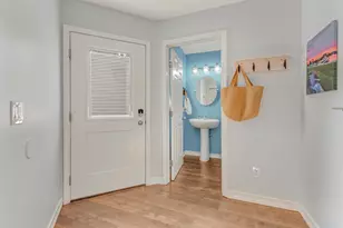 943 W Savidge St, Spring Lake, MI 49456 - Photo 16