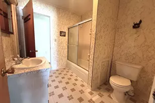 4253 Indian Isle, Battle Creek, MI 49017 - Photo 20