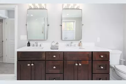 1323 Bennaville Avenue, Birmingham, MI 48009 - Photo 36