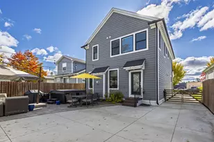 1323 Bennaville Ave, Birmingham, MI 48009 - Photo 8