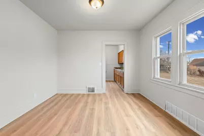 36 E Charlotte Avenue, Ecorse, MI 48229 - Photo 10