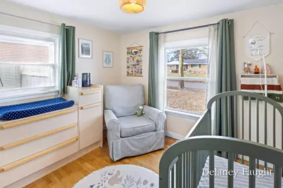 1818 Carlton Avenue NE, Grand Rapids, MI 49505 - Photo 18