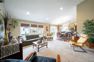 3539 Stephanie Dr, Hudsonville, MI 49426 - Photo 8