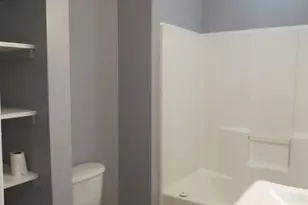 1113 E South St, Jackson, MI 49203 - Photo 18