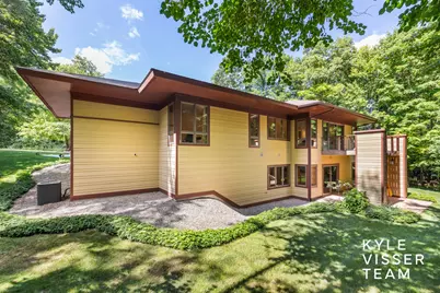 4444 Oak River Drive NE, Grand Rapids, MI 49525 - Photo 46