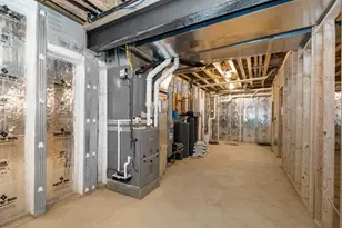 3961 Hickory Hollow Dr, Ypsilanti, MI 48197 - Photo 78