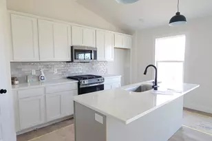 7931 Cresswell Ct SE, Caledonia, MI 49316 - Photo 4