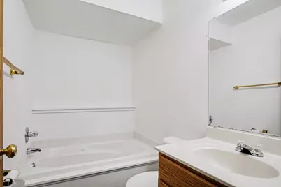 1547 Amberly Drive SE, Grand Rapids, MI 49508 - Photo 12