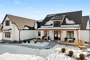 7433 Walsh Rd, Dexter, MI 48130 - Photo 2