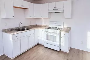 14439 Kent St, Detroit, MI 48213 - Photo 4