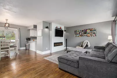 15902 Meadowview Drive, Buchanan, MI 49107 - Photo 4