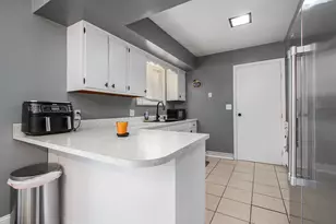 15902 Meadowview Dr, Buchanan, MI 49107 - Photo 6