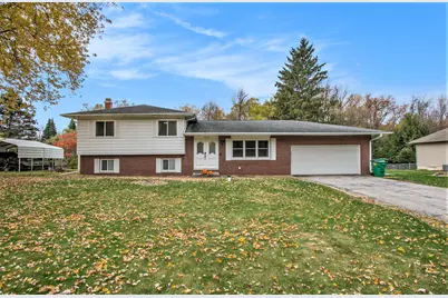 15902 Meadowview Drive, Buchanan, MI 49107 - Photo 1