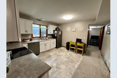 715-717 N Bradley Street, Mount Pleasant, MI 48858 - Photo 4