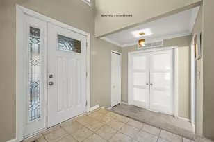 29322 Wellington Rd W, Southfield, MI 48034 - Photo 10