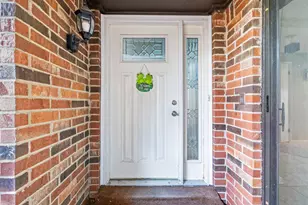 29322 Wellington Rd W, Southfield, MI 48034 - Photo 8