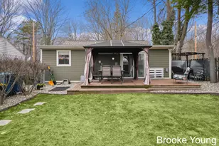 17288 W Spring Lake Rd, Spring Lake, MI 49456 - Photo 30