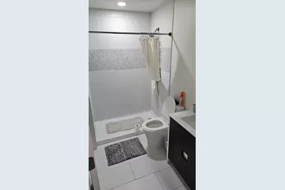 1923 Chalmers Drive W, Rochester Hills, MI 48309 - Photo 16