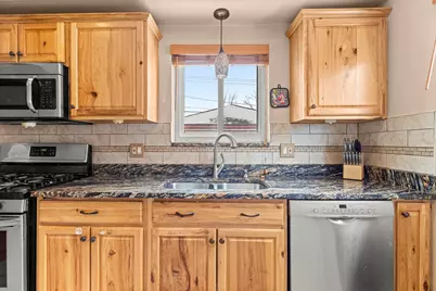 5845 Plainfield Street, Dearborn Heights, MI 48127 - Photo 14