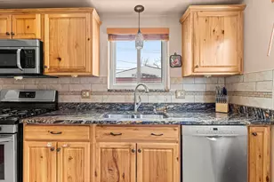 5845 Plainfield St, Dearborn Heights, MI 48127 - Photo 14