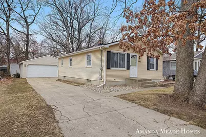 3913 Michael Avenue SW, Wyoming, MI 49509 - Photo 2