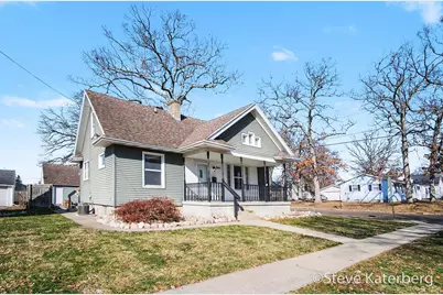 2641 Forest Grove Avenue SW, Wyoming, MI 49519 - Photo 2