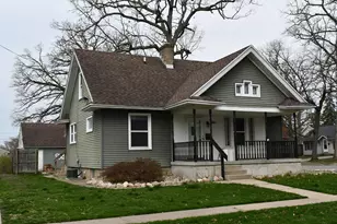 2641 Forest Grove Ave SW, Wyoming, MI 49519 - Photo 2