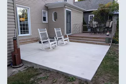 2018 Bourdon Street, Muskegon, MI 49441 - Photo 4