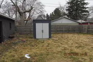 231 E 16th St, Holland, MI 49423 - Photo 48