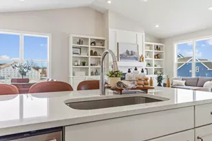 11913 Smithfield Dr, Holland, MI 49424 - Photo 16