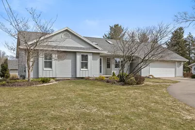 2126 Lamont Avenue NW, Grand Rapids, MI 49534 - Photo 2