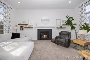 2224 Tradition Dr NE, Grand Rapids, MI 49505 - Photo 10